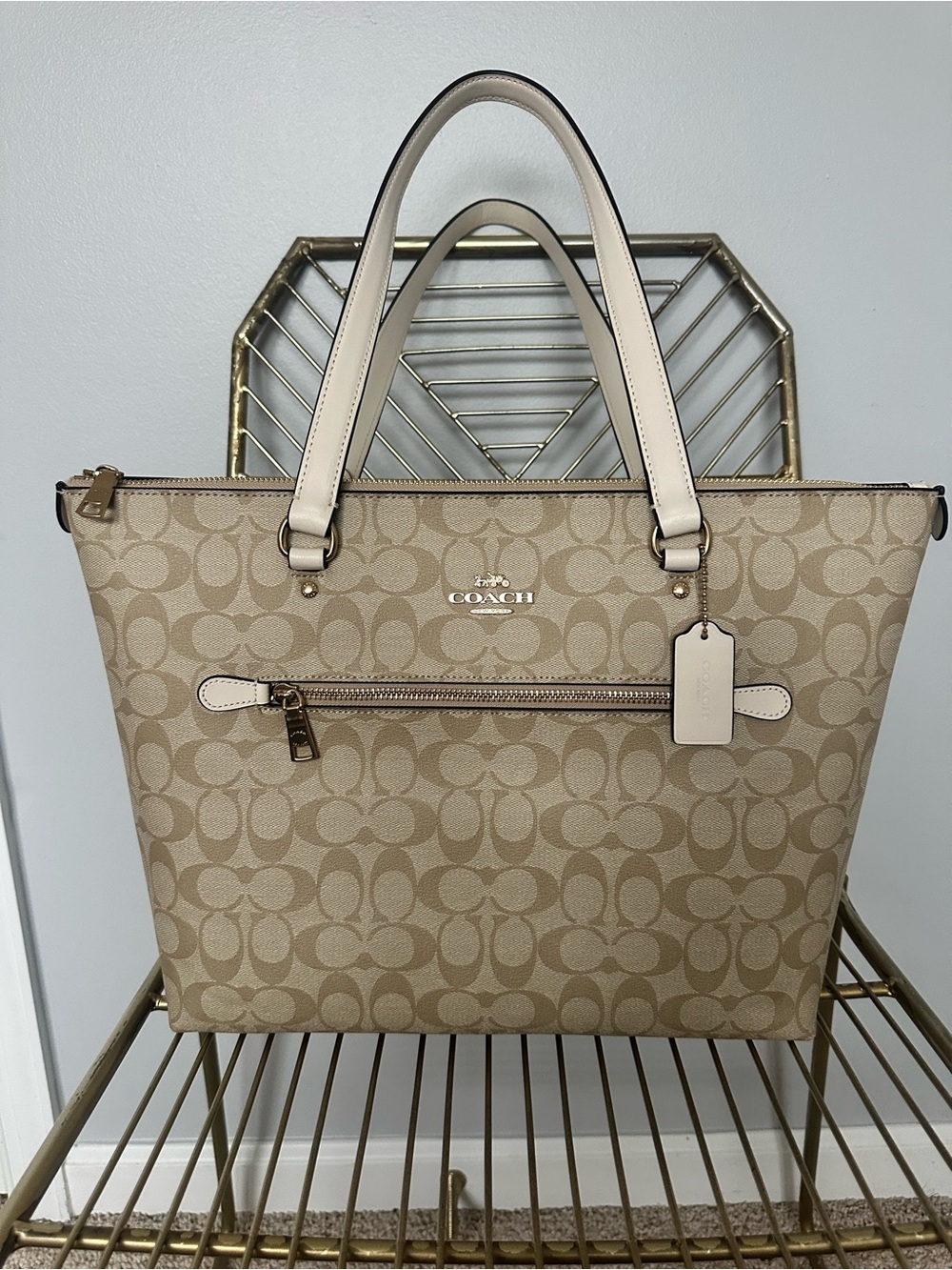 Coach Signature Canvas Tote